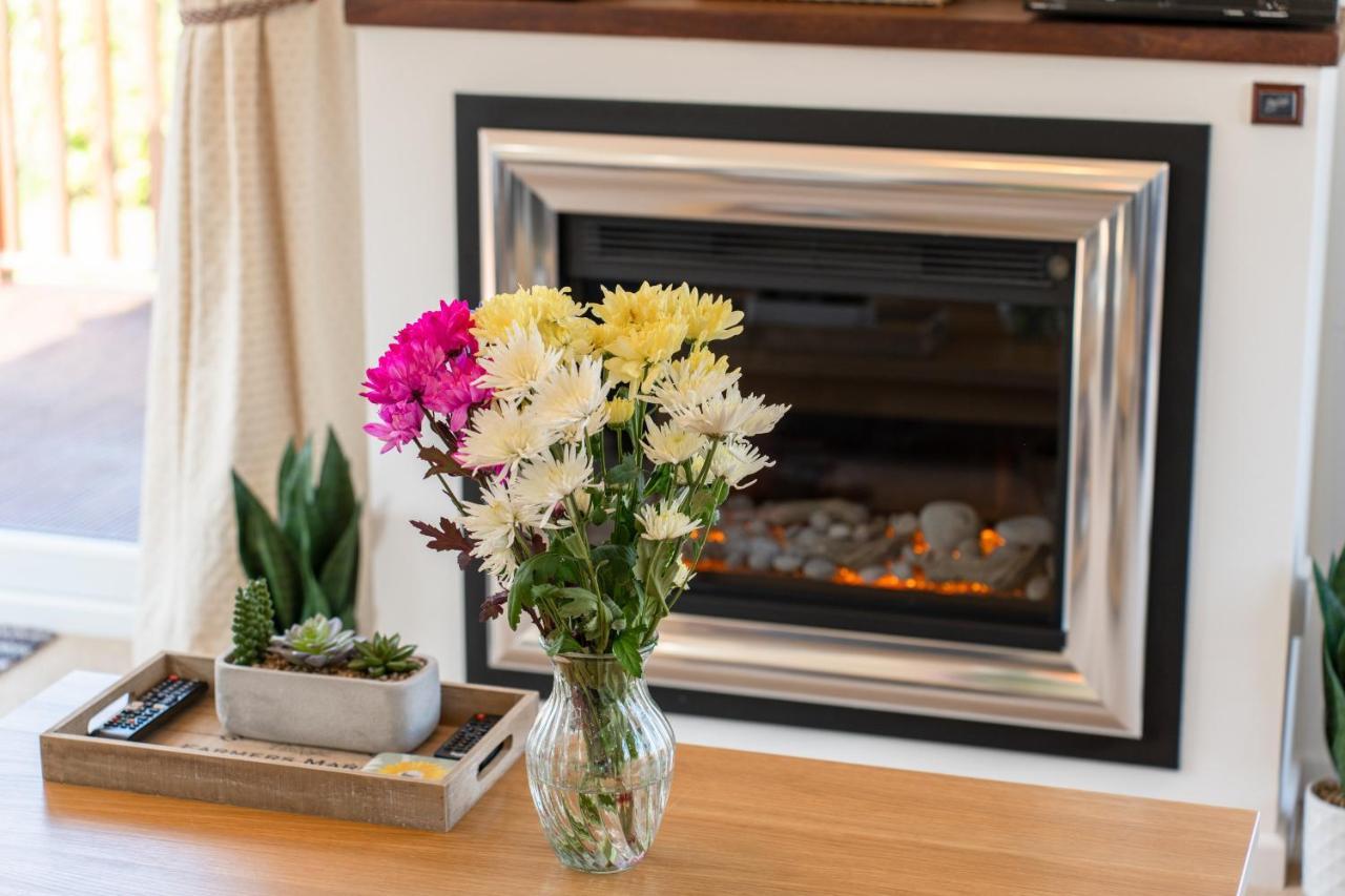 Finest Retreats - Serendipity Lodge Torpoint Buitenkant foto