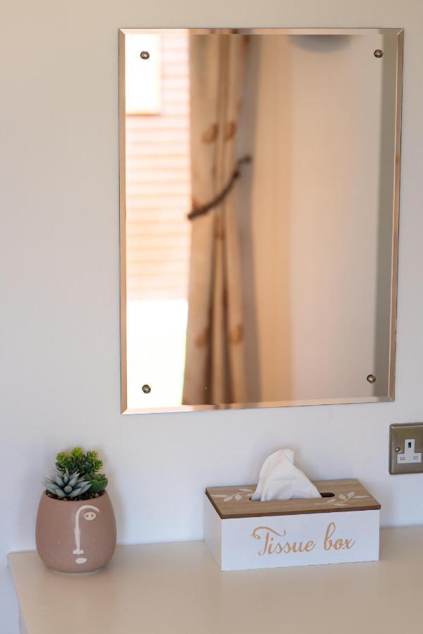 Finest Retreats - Serendipity Lodge Torpoint Buitenkant foto